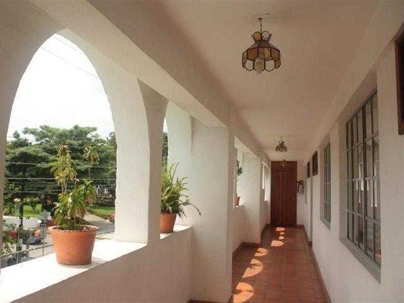 Casa Shaguiba Hotel Crucecita  Екстериор снимка