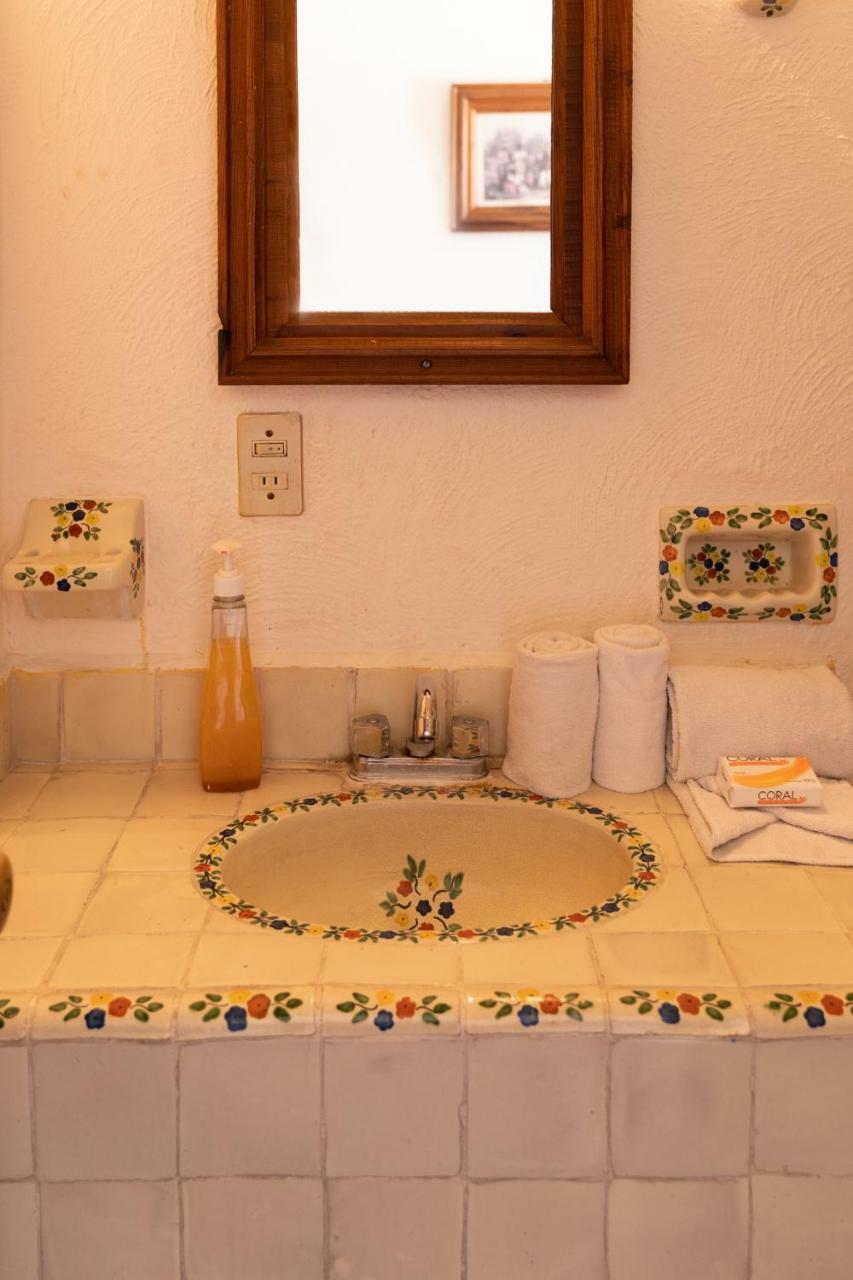 Casa Shaguiba Hotel Crucecita  Екстериор снимка